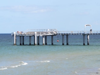 Niendorfer Seebrücke mit vorgelagertem "Balkon"