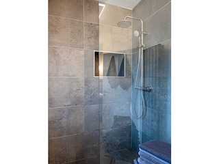 Ground floor bathroom