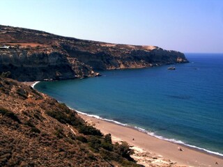 Komos beach