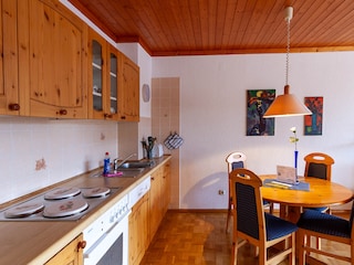 Wohn-/Essbereich mit offener Küche