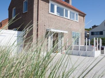 Holiday house Ory aan Zee, Beach House