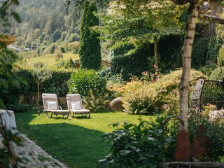 Garten mit Liegewiese