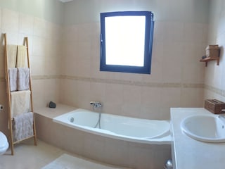 Badezimmer 2