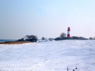 Der Leuchtturm von Falshöft im Winter