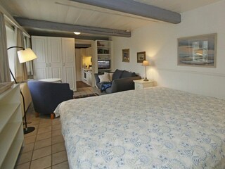 Ferienwohnung Utersum Schlafzimmer 13