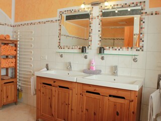 Holiday apartment Schwendau Bathroom 20
