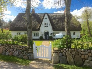 Ferienhaus Idyllische Reetdachkate