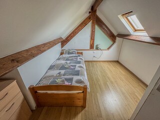 Schlafzimmer mit Einzelbett