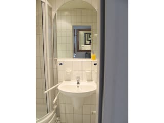 Badezimmer 11-32-25