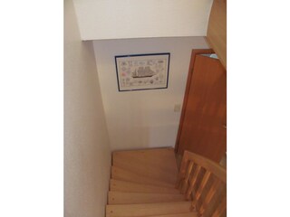 Treppenabgang zur ersten Etage 39-20-01