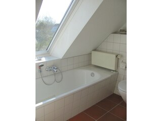 Bad Dachgeschoss 39-20-01