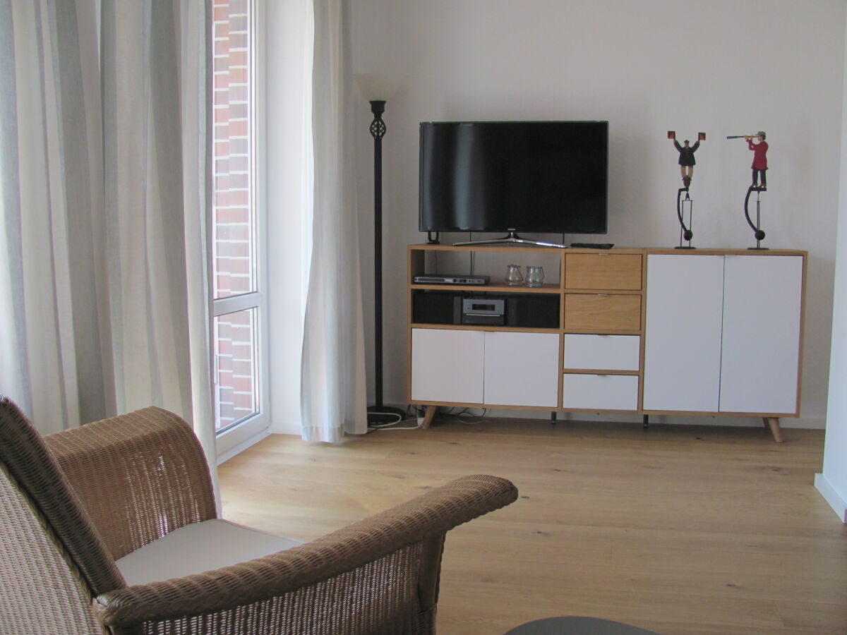 Blick vom Sofa zum TV 39-20-01