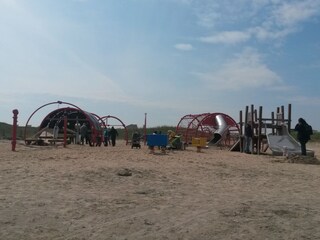 ... Spielplatz an der Familienlagune