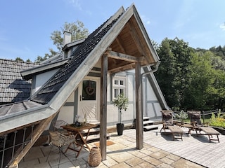 überdachter Freisitz