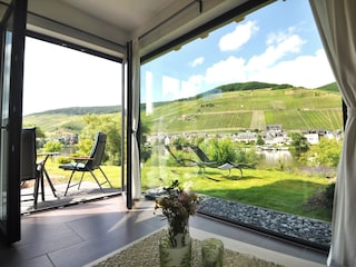 Wohnzimmer mit Panoramablick