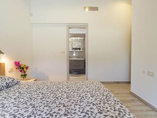 Villa Galižana Características 25