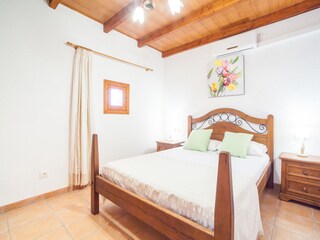 3rd bedroom with double bed