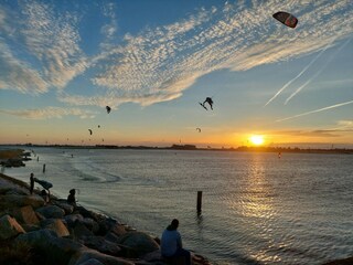 Sonnenuntergang an der Mole