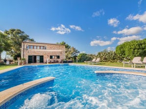 Lounge Pool Villa Angela - WiFi - Jacuzzi - Close to Es Trenc Beach (1.4km) - Ses Covetes - image1