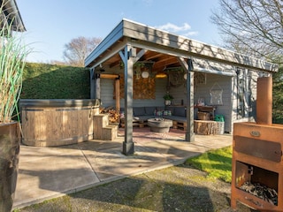 Die Veranda mit Lounge-ecke