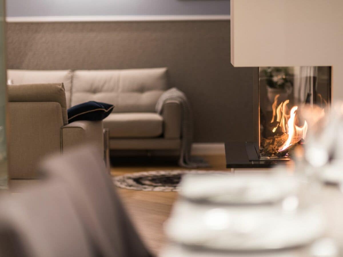 Wohnzimmer mit Essbereich