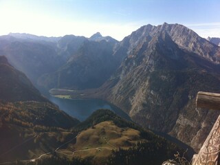 Blick vom Jenner auf den Königssee mit St. Bartholomä