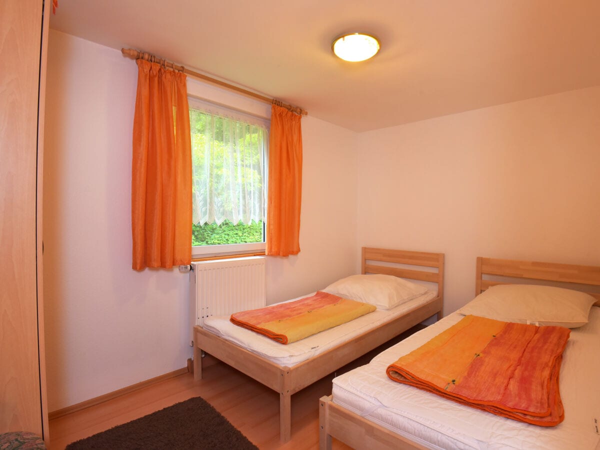 Schlafzimmer 3