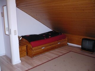 Schlafzimmer m Obergeschoss