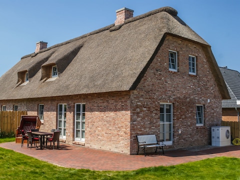 Reethaus Nordseewind "Ferienhaus Seelöwe"