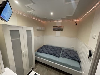 Ferienwohnung Schausende Ausstattung 18