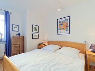 Das Schlafzimmer mit Doppelbett