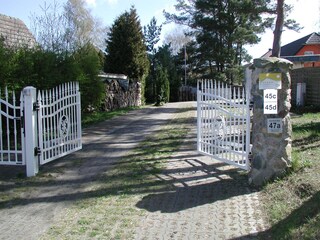 Einfahrt zum Ferienhaus