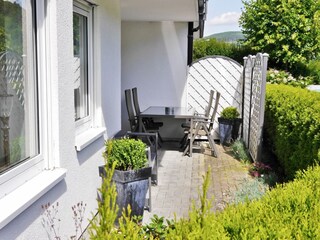 Terrasse mit Sitzgruppe