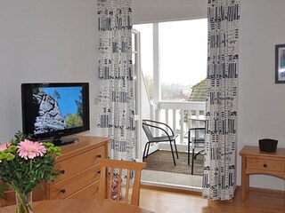 Fernseher mit Flachbildschirm
