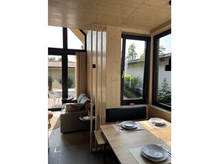 Blick von der Küche Richtung Terrasse