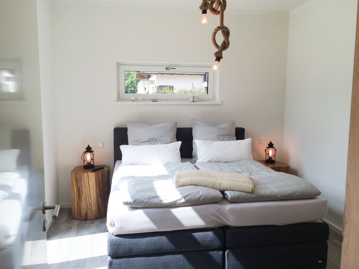schlafzimmer im eg laedt zum traeumen ein