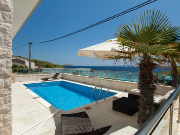 Villa Serenity Nova