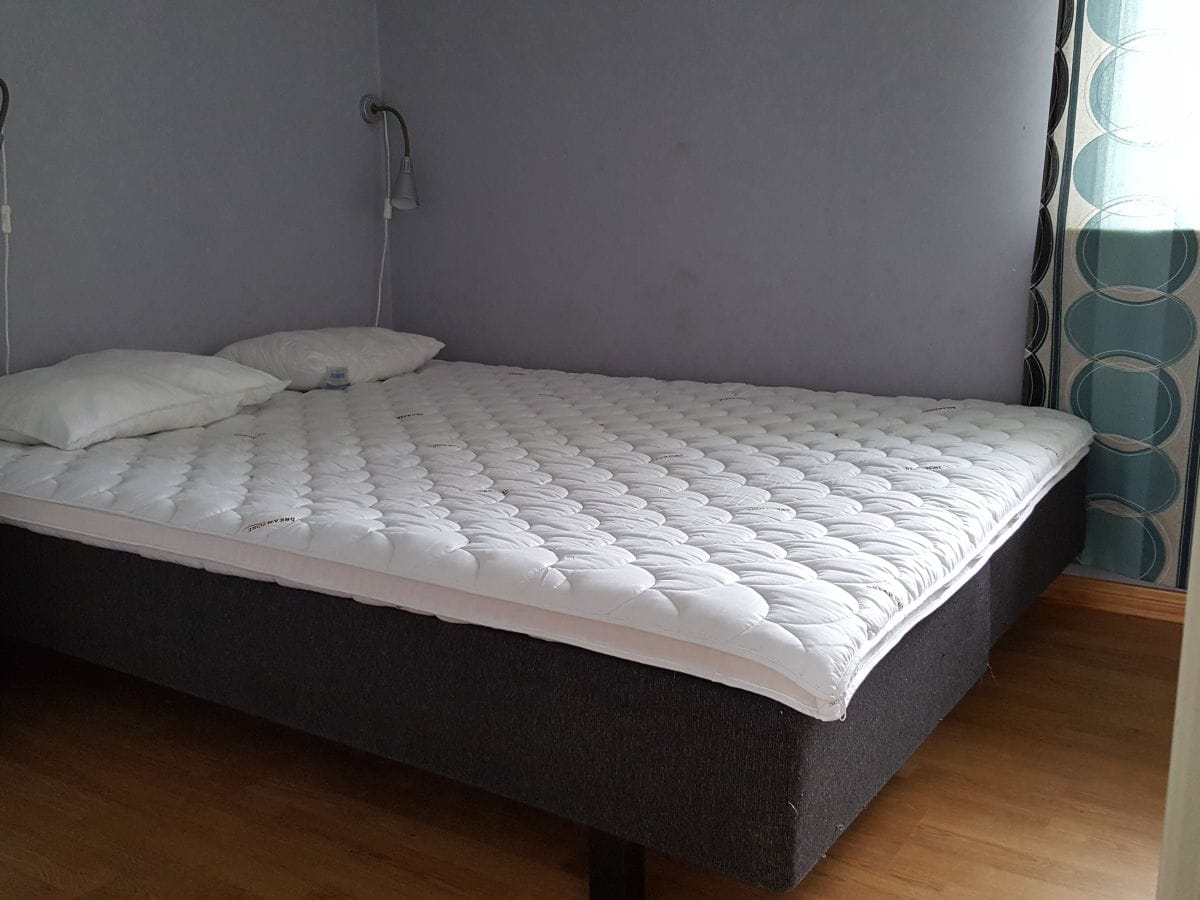 Bett 160 cm