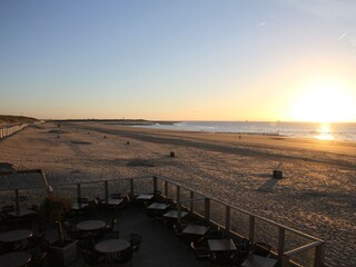 Schöner und breiter Sandstrand