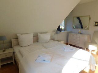 Schlafzimmer 2 mit Doppelbett