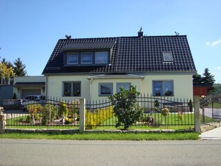 Ferienhaus Blick von der Straße