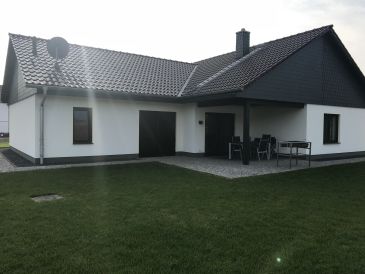 Holiday house "Spreewald holiday homes on the banks of the Berste"