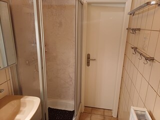 Bad mit Dusche