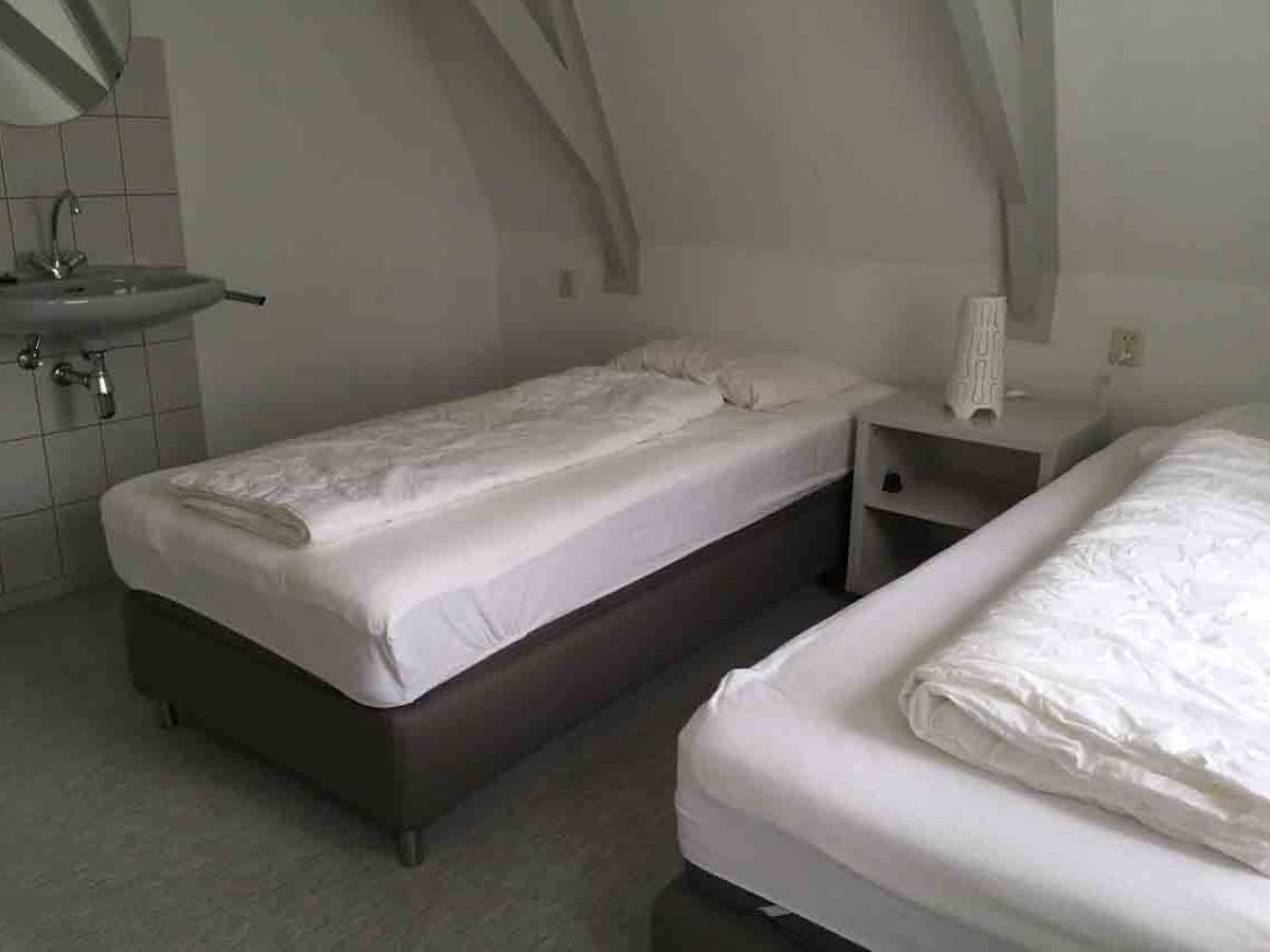 Image Result For Schlafzimmer Mit Boxspringbetten Schlafkultur Und Schlafkomfort Image Result For Schlafzimmer Mit Boxspringbetten Schlafkultur Und Schlafkomfort