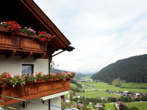 Apartment Sonnige Ferienwohnung mit Balkon - Wagrain - image1