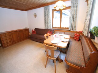 Apartment Dienten Ausstattung 11