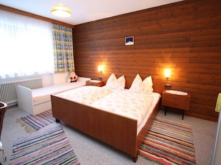 Apartment Dienten Ausstattung 12