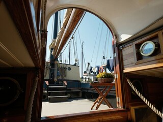 House boat Leiden  38