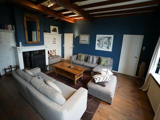 Farmhouse Doorn Features 22