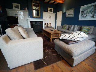 Farmhouse Doorn Features 11